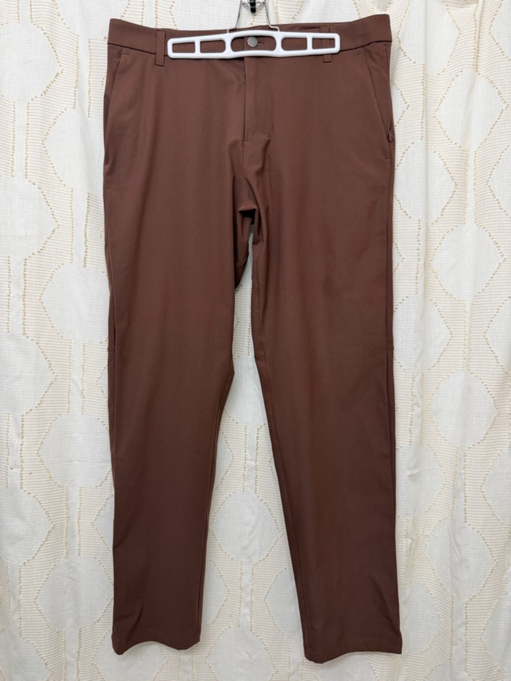 lululemon athletica Men's Brown Chino-style Stretch Pants